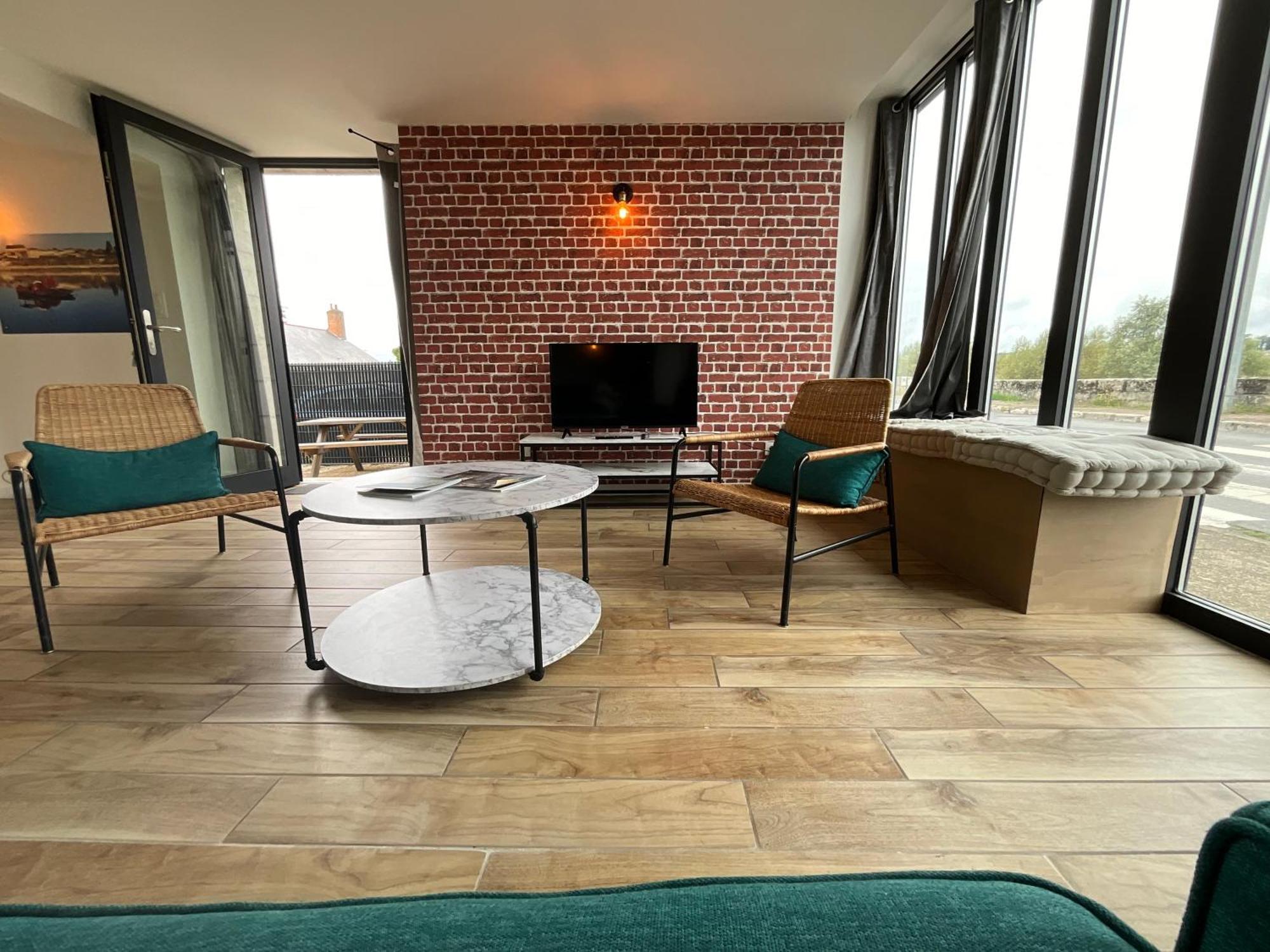 "Gite Le Relais Viennois" Vue Sur Loire & Linge Inclus Blois Exterior photo